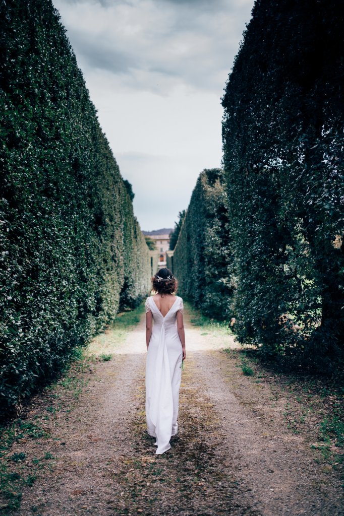 summer-weddings-tuscan-garden