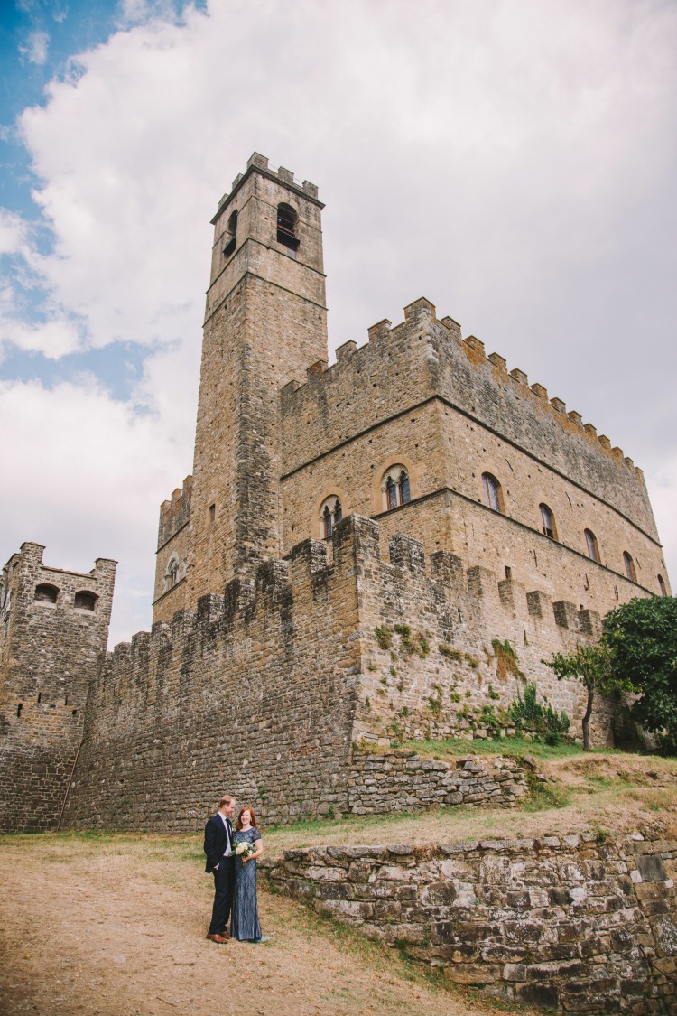 Tuscan Castle wedding in Italy 