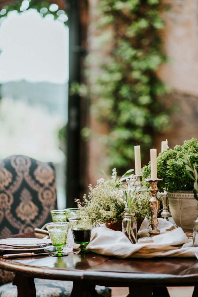 Elegant Tuscan Castle Organic Wedding Inspiration -ITALIAN WEDDINGS BY NATALIA 