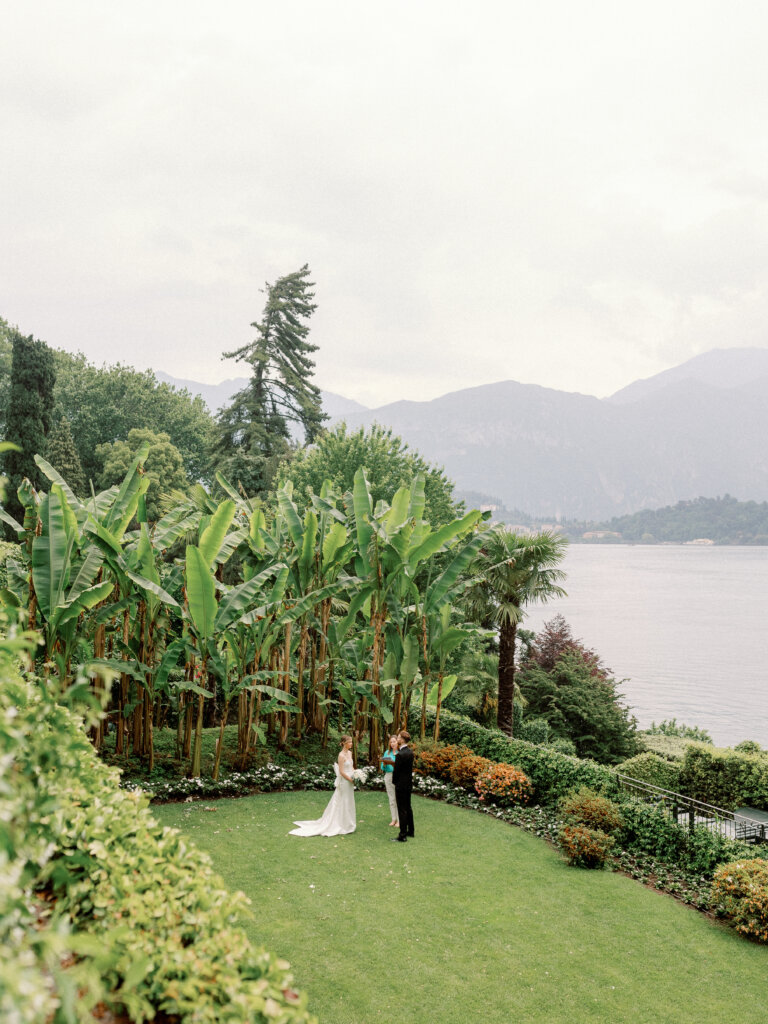 Lake Como elopement ceremony - Italian weddings by Natalia